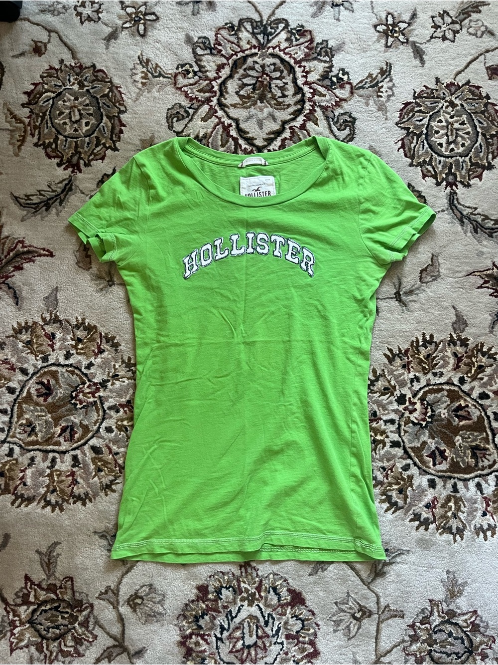 Vintage Y2K hollister tee shirt